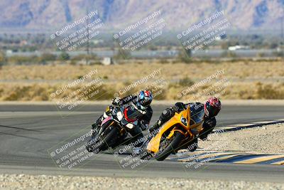 media/Jan-09-2022-SoCal Trackdays (Sun) [[2b1fec8404]]/Turn 11 (935am)/